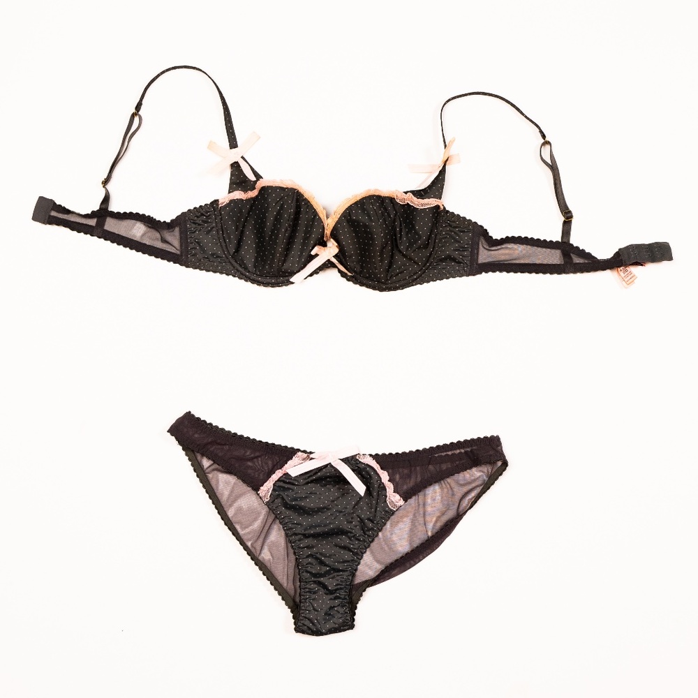 Agent Provocateur Luxury Lingerie Set Size M 34B